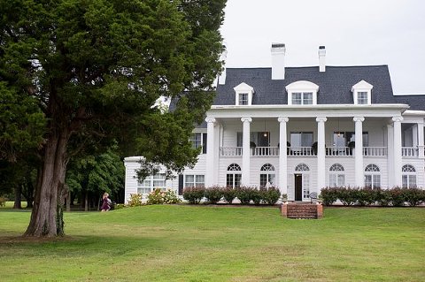 Kirkland Manor Wedding  ||  Mike B Photography  ||  Charm City Wed  ||  www.charmcitywed.com