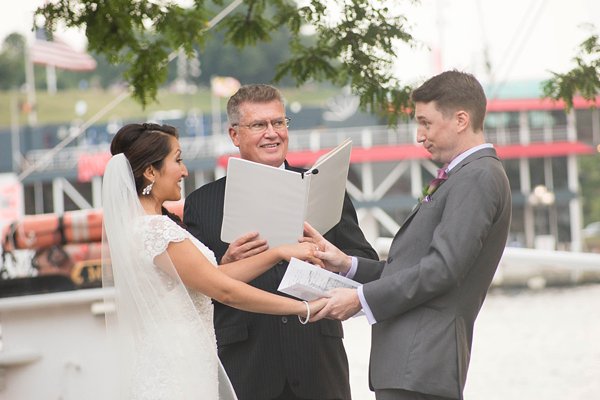 Pier 5 Hotel Gardens Wedding  ||  Brooke Tyson Photography  ||  Lemon+Lime Event Design  ||  Charm CIty Wed  ||  www.charmcitywed.com