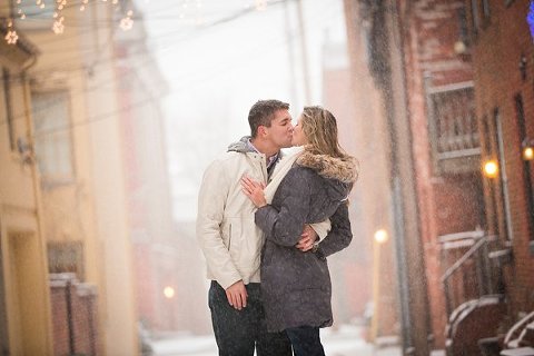 Snowy Engagement Session in Baltimore  ||   J.Fannon Photography  ||  Charm City Wed  ||  www.charmcitywed.com