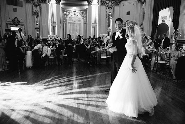 Winter Wedding at The Belvedere  ||  Brittany DeFrehn Photography  ||  Charm City Wed  ||  www.charmcitywed.com