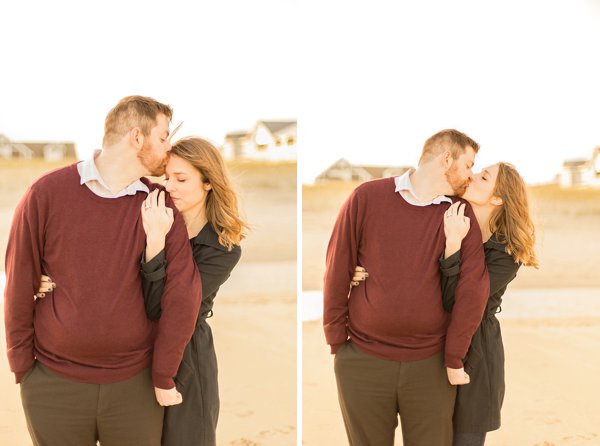 Winter Beach Engagement Photos  ||  Lauren Werkheiser Photography ||  Charm City Wed  ||  www.charmcitywed.com