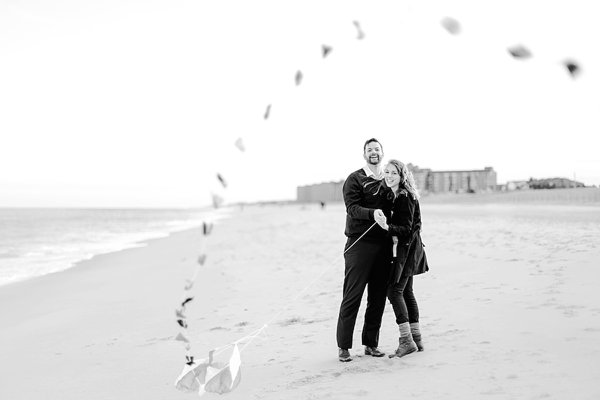 Winter Beach Engagement Photos  ||  Lauren Werkheiser Photography ||  Charm City Wed  ||  www.charmcitywed.com