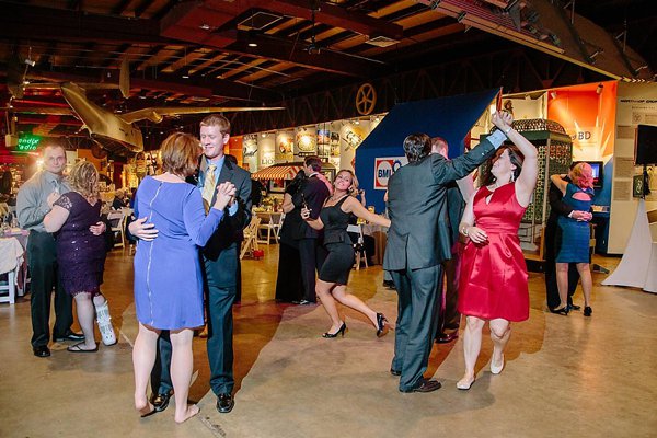 BMI Wedding  ||  Tierney Cyanne Photography  ||   Charm City Wed  ||   www.charmcitywed.com