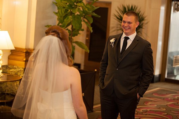 Elegant Winter Wedding at Hotel Monaco Baltimore || Richard and Tara Photography || Charm City Wed || www.charmcitywed.com