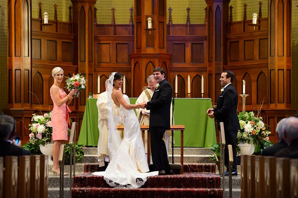 Hunt Valley Golf Club Wedding Photos  ||   Cinematic by David M  ||  Charm City Wed  ||   www.charmcitywed.com