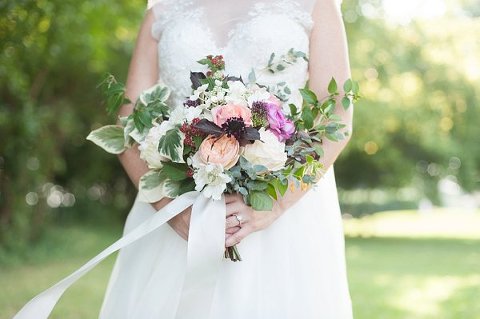 Historic Kent Manor Inn Wedding Styled Shoot  ||  Jenna Shriver Photography  ||  Charm City Wed  ||  www.charmcitywed.com