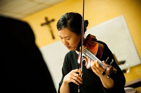 Picnic-style Korean Wedding in Baltimore  ||  Robin Shotola Photography  ||  Charm City Wed  ||   www.charmcitywed.com