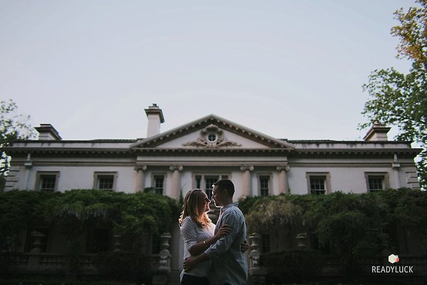 Liriodendron Mansion Engagement Photos || Eddie Winter for Readyluck || Charm City Wed || www.charmcitywed.com Liriodendron Mansion Engagement Photos || Eddie Winter for Readyluck || Charm City Wed || www.charmcitywed.com