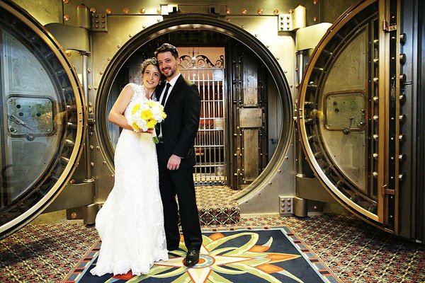 Westminster Hall Wedding Photos || Love Life Images || Charm City Wed || www.charmcitywed.com Westminster Hall Wedding Photos || Love Life Images || Charm City Wed || www.charmcitywed.com