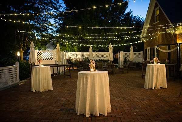 Wedding at the Aspen Wye River  ||   Emily Clack Photography  ||  Charm City Wed   ||   www.charmcitywed.com