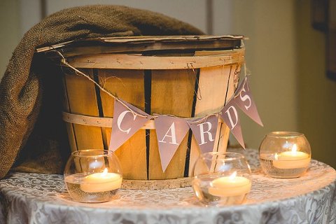 Wedding at the Aspen Wye River  ||   Emily Clack Photography  ||  Charm City Wed   ||   www.charmcitywed.com