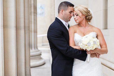 Belvedere Hotel Wedding Photos Baltimore, MD  ||   Katie Nesbitt Photography    ||  Charm City Wed  ||  www.charmcitywed.com