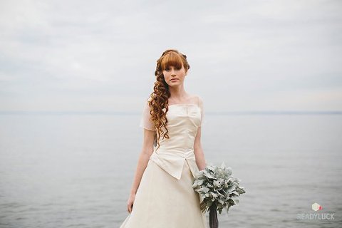 Seaside Styled Shoot - Chesapeake Bay Beach Club Wedding  ||  Readyluck  ||  Intrigue  ||  Charm City Wed  ||  www.charmcitywed.com