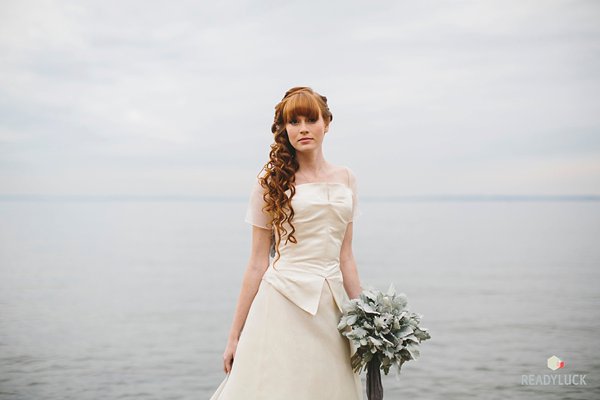 Seaside Styled Shoot - Chesapeake Bay Beach Club Wedding  ||  Readyluck  ||  Intrigue  ||  Charm City Wed  ||  www.charmcitywed.com