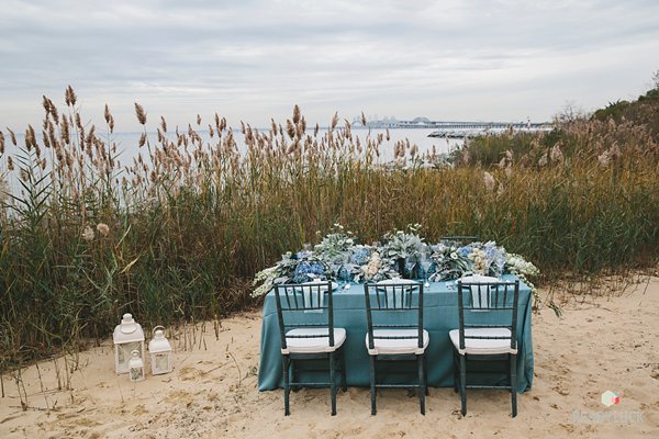 Seaside Styled Shoot - Chesapeake Bay Beach Club Wedding  ||  Readyluck  ||  Intrigue  ||  Charm City Wed  ||  www.charmcitywed.com