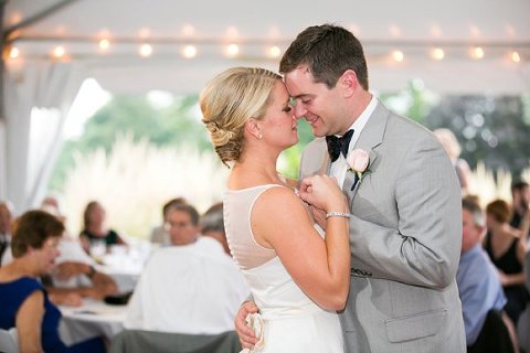 Country Club of Maryland Wedding  ||  Carly Fuller Photography  ||  Charm City Wed  ||   www.charmcitywed.com