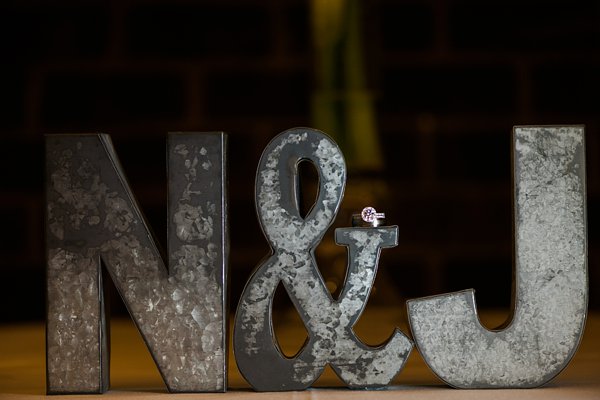 Hunt Valley Inn Wedding Photos  ||   Kirsten Marie Photography  ||  Charm City Wed  ||  www.charmcitywed.com