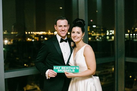 Legg Mason Building Wedding  ||  Meghan Boyer Photography  ||  Lemon & Lime Event Design  ||  Charm City Wed  ||   www.charmcitywed.com