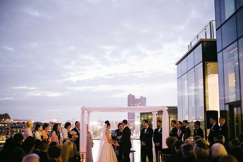 Legg Mason Building Wedding  ||  Meghan Boyer Photography  ||  Lemon & Lime Event Design  ||  Charm City Wed  ||   www.charmcitywed.com