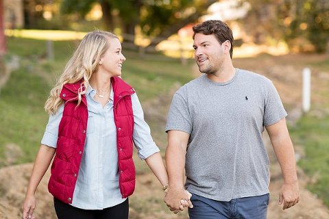 Engagement Photos  ||  Jen Harvey Photography  ||  Charm City Wed   ||  www.charmcitywed.com