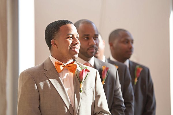 Silver Spring Civic Center Wedding || Diana Bellack Photography || Charm City Wed || www.charmcitywed.com Silver Spring Civic Center Wedding || Diana Bellack Photography || Charm City Wed || www.charmcitywed.com