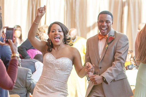 Silver Spring Civic Center Wedding  ||   Diana Bellack Photography  ||  Charm City Wed  ||   www.charmcitywed.com