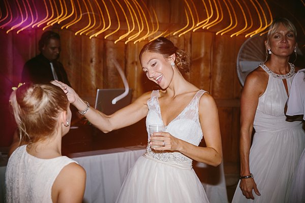 Union Mills Homestead Wedding  ||  James Garrett Photography  ||  Charm City Wed  ||  www.charmcitywed.com