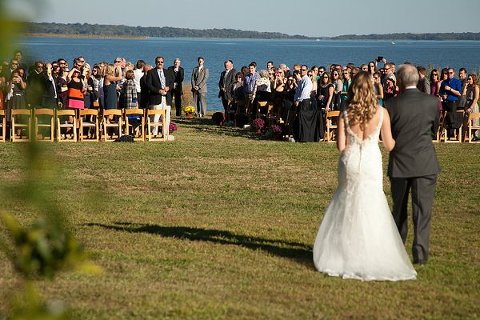 Waters Edge at Marshy Point Wedding  ||  Borrowed Blue Photography  ||  Charm City Wed   ||   www.charmcitywed.com