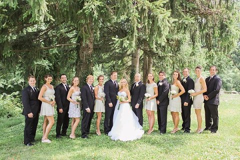 Orioles themed wedding  ||  Maureen Pacheco Photography  ||  Charm City Wed  ||   www.charmcitywed.com