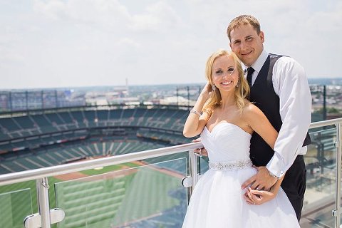 Orioles themed wedding  ||  Maureen Pacheco Photography  ||  Charm City Wed  ||   www.charmcitywed.com