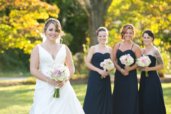 Celebrations at the Bay Wedding Photos || Carly Fuller Photography || Charm City Wed || www.charmcitywed.com Celebrations at the Bay Wedding Photos || Carly Fuller Photography || Charm City Wed || www.charmcitywed.com