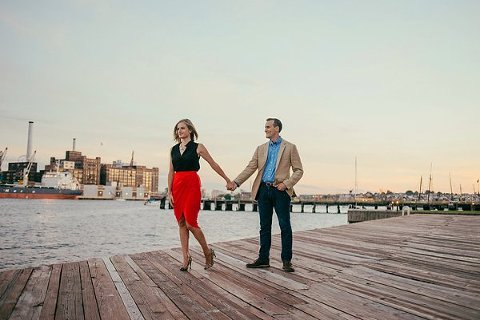 Fells Point Engagement Session  ||  Anna Reynal Photography  ||  Charm City Wed  ||  www.charmcitywed.com
