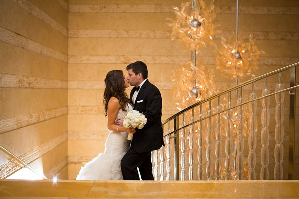 Baltimore Four Seasons Wedding || JFannon Photography || Charm City Wed || www.charmcitywed.com Baltimore Four Seasons Wedding || JFannon Photography || Charm City Wed || www.charmcitywed.com