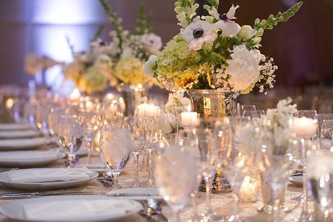 Baltimore Four Seasons Wedding  ||  JFannon Photography  ||  Charm City Wed  ||  www.charmcitywed.com