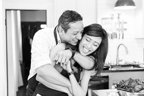 Maryland Cooking Class Engagement Photos  ||  Joy Michelle Photography  ||  Charm City Wed  ||  www.charmcitywed.com