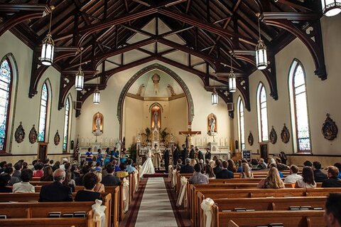 O's themed wedding  ||  Angel Kidwell Photography  ||  Charm City Wed  ||   www.charmcitywed.com