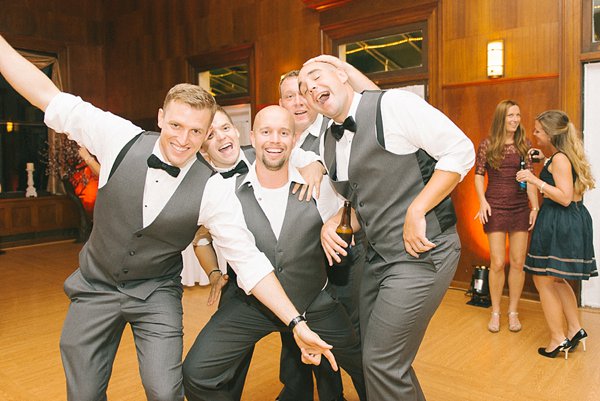 Overhills Mansion Wedding || Liz Fogarty Photography || Charm City Wed || www.charmcitywed.com Overhills Mansion Wedding || Liz Fogarty Photography || Charm City Wed || www.charmcitywed.com