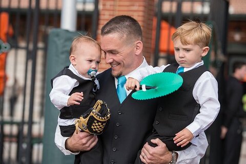 Same-Sex Orioles Themed Wedding  ||  Jennifer McMenamin Photography  ||  Charm City Wed  ||  www.charmcitywed.com