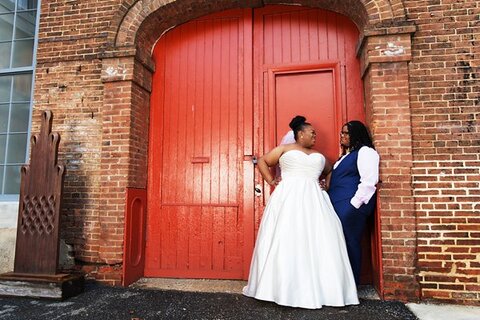 Same-sex Corradetti Glassblowing Studio Wedding  ||  Simply Breathe Events  ||  Melissa McClain Photography  ||  Charm City Wed  ||  www.charmcitywed.com