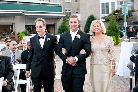 Tabrizis Wedding Photos  ||  Richard and Tara Photography  ||  Charm City Wed  ||  www.charmcitywed.com