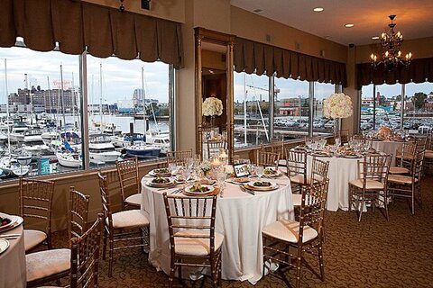 Tabrizis Wedding Photos  ||  Richard and Tara Photography  ||  Charm City Wed  ||  www.charmcitywed.com