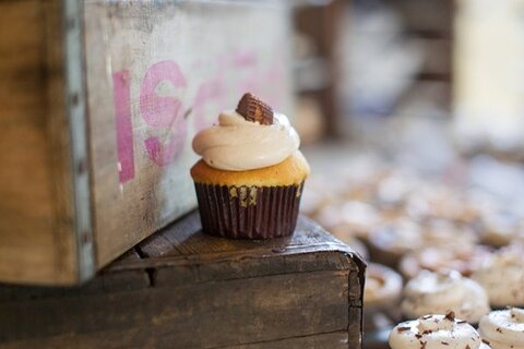 The Barn at Timberlake Farm Wedding Photos  ||  Amanda Adams Photography  ||  Charm City Wed  ||  www.charmcitywed.com