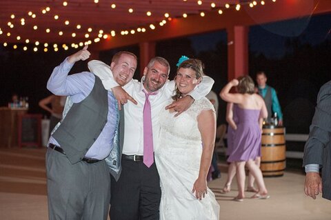 The Barn at Timberlake Farm Wedding Photos  ||  Amanda Adams Photography  ||  Charm City Wed  ||  www.charmcitywed.com