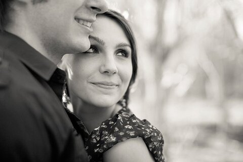 Woodsy Winter Engagement Photos  ||  Rachael Boer Photography  ||  Charm City Wed  ||  www.charmcitywed.com