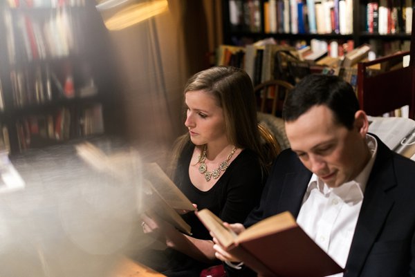 BookStore Engagement Session  ||  Joy Michelle Photography  ||  Charm City Wed  ||   www.charmcitywed.com