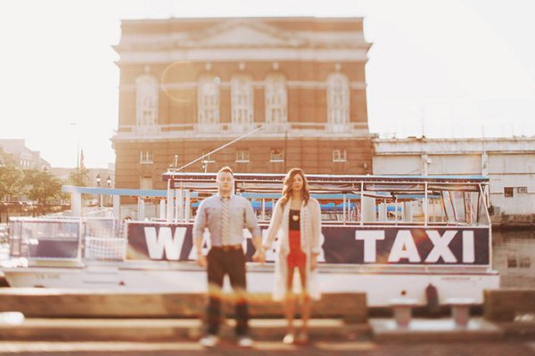 Fells Point Engagement Pics ||  Nessa K Photography  ||  Charm City Wed  ||  www.charmcitywed.com