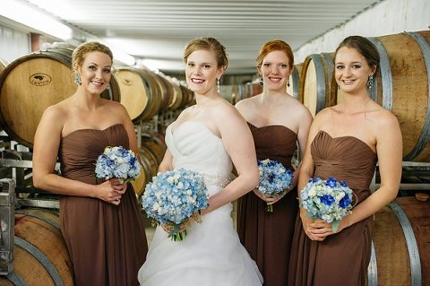 Linganore Winecellars Wedding  ||  Frozen in Time Photography  ||  Charm City Wed  ||  www.charmcitywed.com