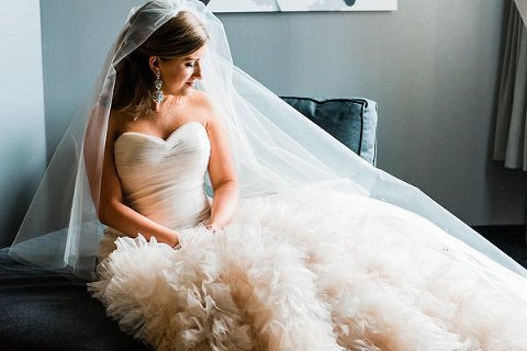 Winter Baltimore Wedding ||  Brittany DeFrehn Photography  ||  Charm City Wed  ||   www.charmcitywed.com