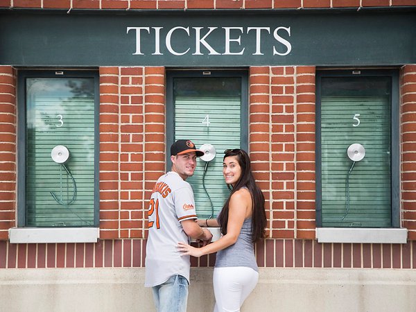 Os Engagement Photos || Anna Schmidt Photography || Charm City Wed || www.charmcitywed.com Os Engagement Photos || Anna Schmidt Photography || Charm City Wed || www.charmcitywed.com