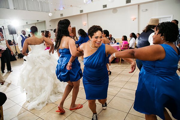Same-sex Celebrations at the Bay wedding ||  Emily Chastain Photography  ||  Charm City Wed  ||  www.charmcitywed.com